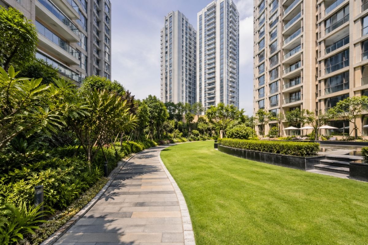 Luxury green landscape and open spaces at Central Park Belgravia Residences Gurgaon