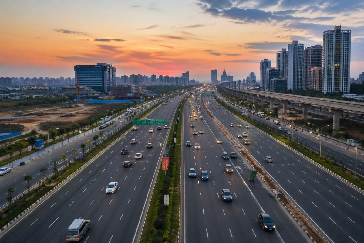 Dwarka Expressway Gurgaon wide road infrastructure Sector 104 connectivity IGI Airport Delhi