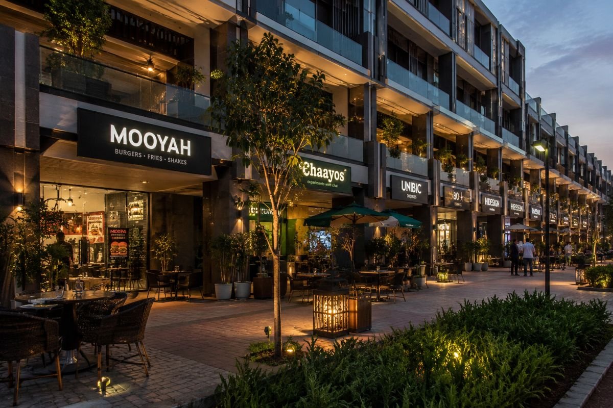 High street SCO retail environment at Emaar Business District 114 Gurgaon