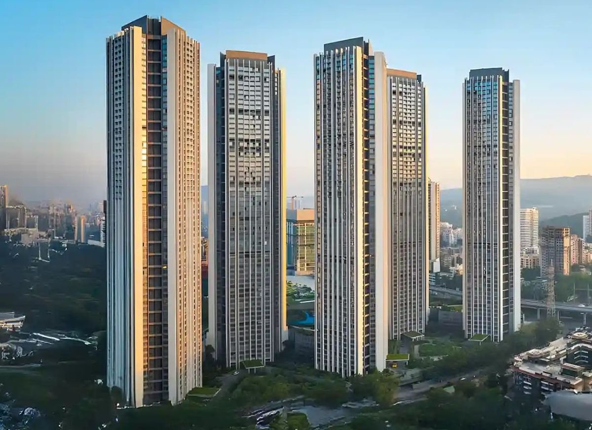 Mumbai skyline vs Gurgaon luxury skyline comparison for Oberoi 360 North analysis