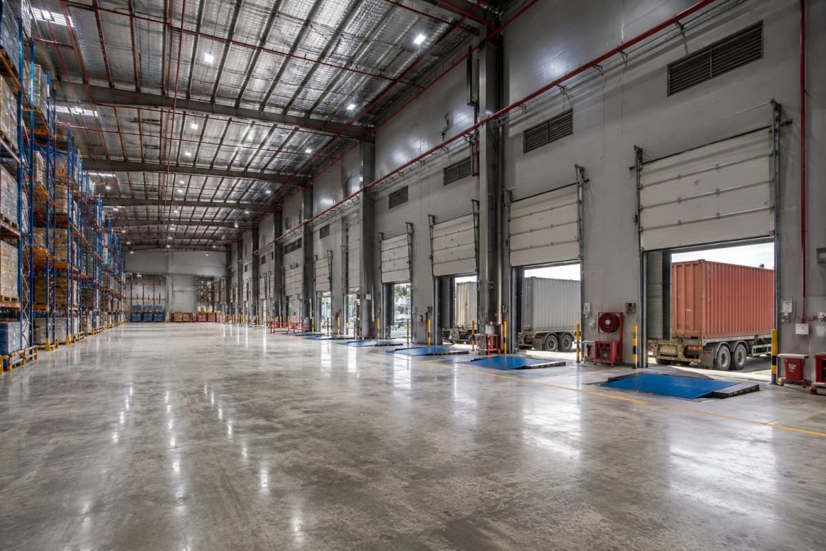 Grade A warehouse with loading docks and modern logistics infrastructure in Gurgaon