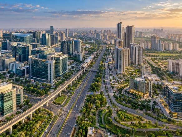 Cyber City vs Golf Course Extension Road office investment comparison