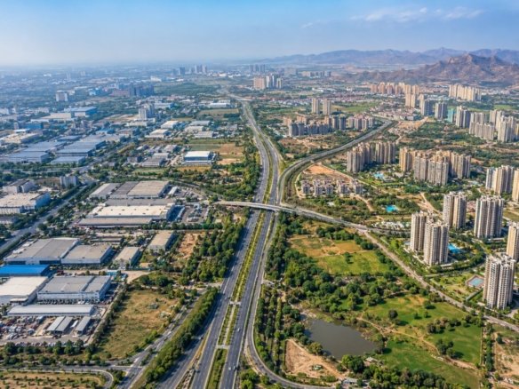 Manesar vs Sohna investment comparison in Gurgaon 2026